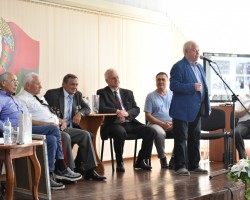 Новинка серии «Асобы»: книга о полковнике милиции Викторе Пекарском