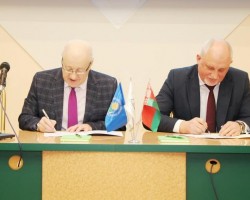 Издательство «Адукацыя і выхаванне» подписало договор о сотрудничестве с Белорусским государственным педагогическим университетом