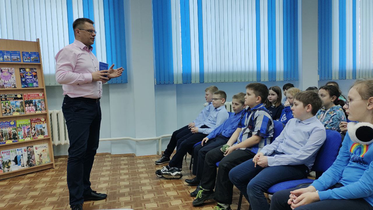 сотрудники издательства. - з. гришин а. фото из издательства. типография рабочие.